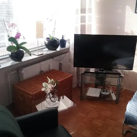 Europaplatz Apartment *